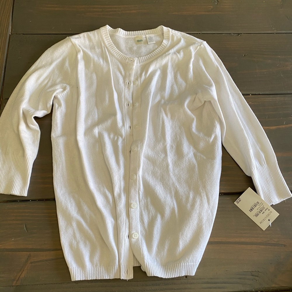 NWT - White Button Down 3/4 Sleeve Cardigan